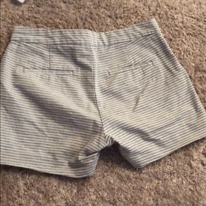 Banana Republic Shorts - NBW Banana Republic Pinstriped Shorts Banana Republic Shorts - NBW Banana Republic Pinstriped Shorts